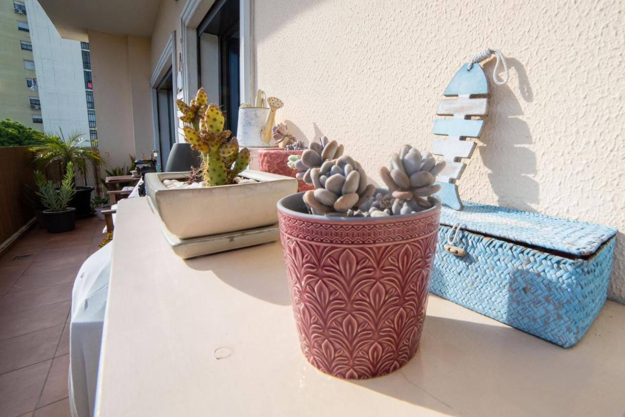 Lovely Apartment Near Airport And Nations Park, With Garage Loures Eksteriør bilde