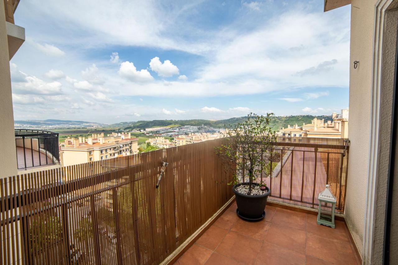 Lovely Apartment Near Airport And Nations Park, With Garage Loures Eksteriør bilde