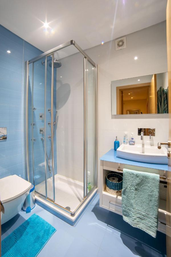 Lovely Apartment Near Airport And Nations Park, With Garage Loures Eksteriør bilde
